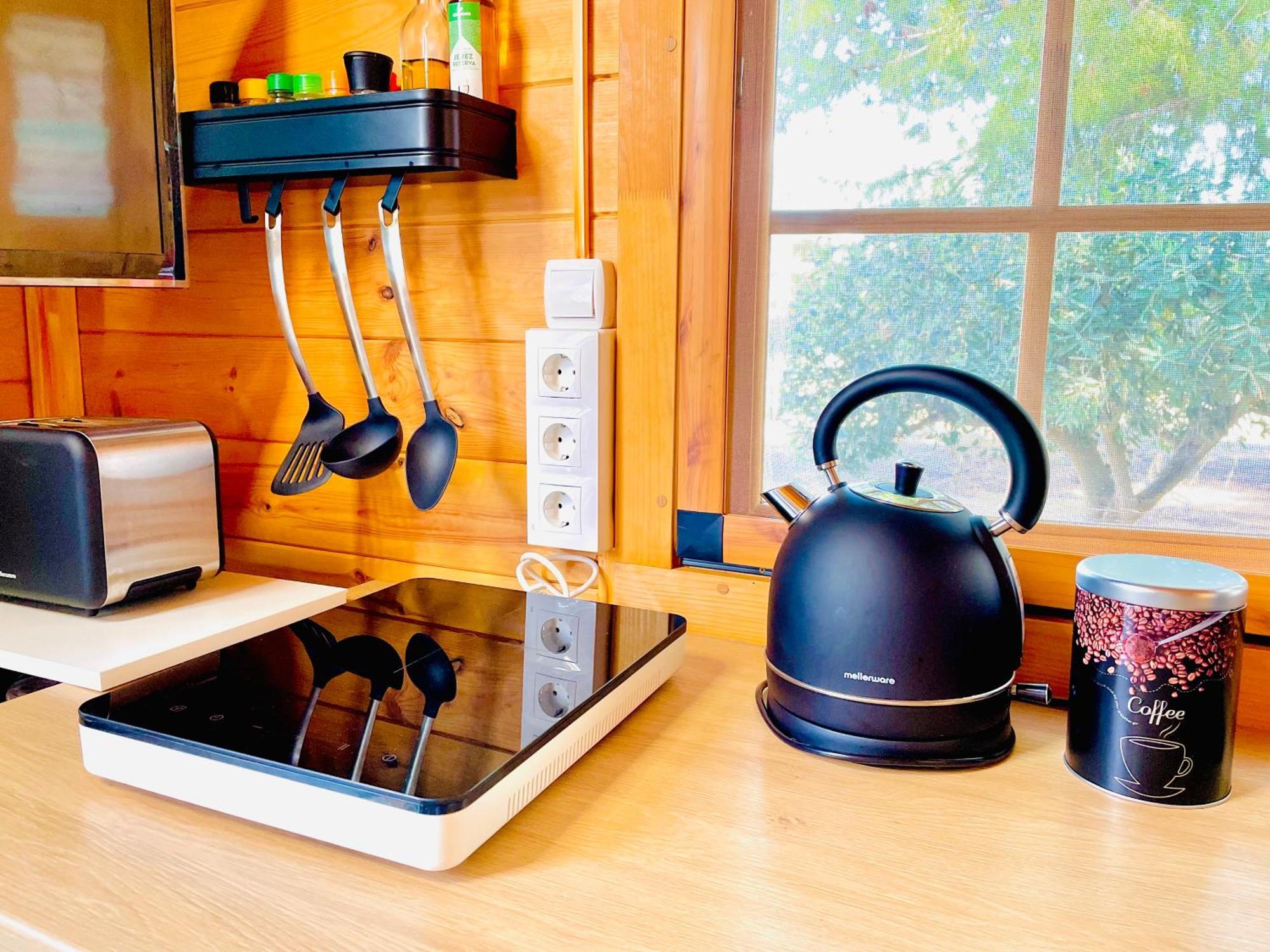 Tiny House Deluxe Escapada Con Jacuzzi Ferienhaus *