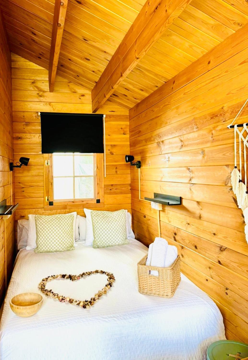 Tiny House Deluxe Escapada Con Jacuzzi Ferienhaus